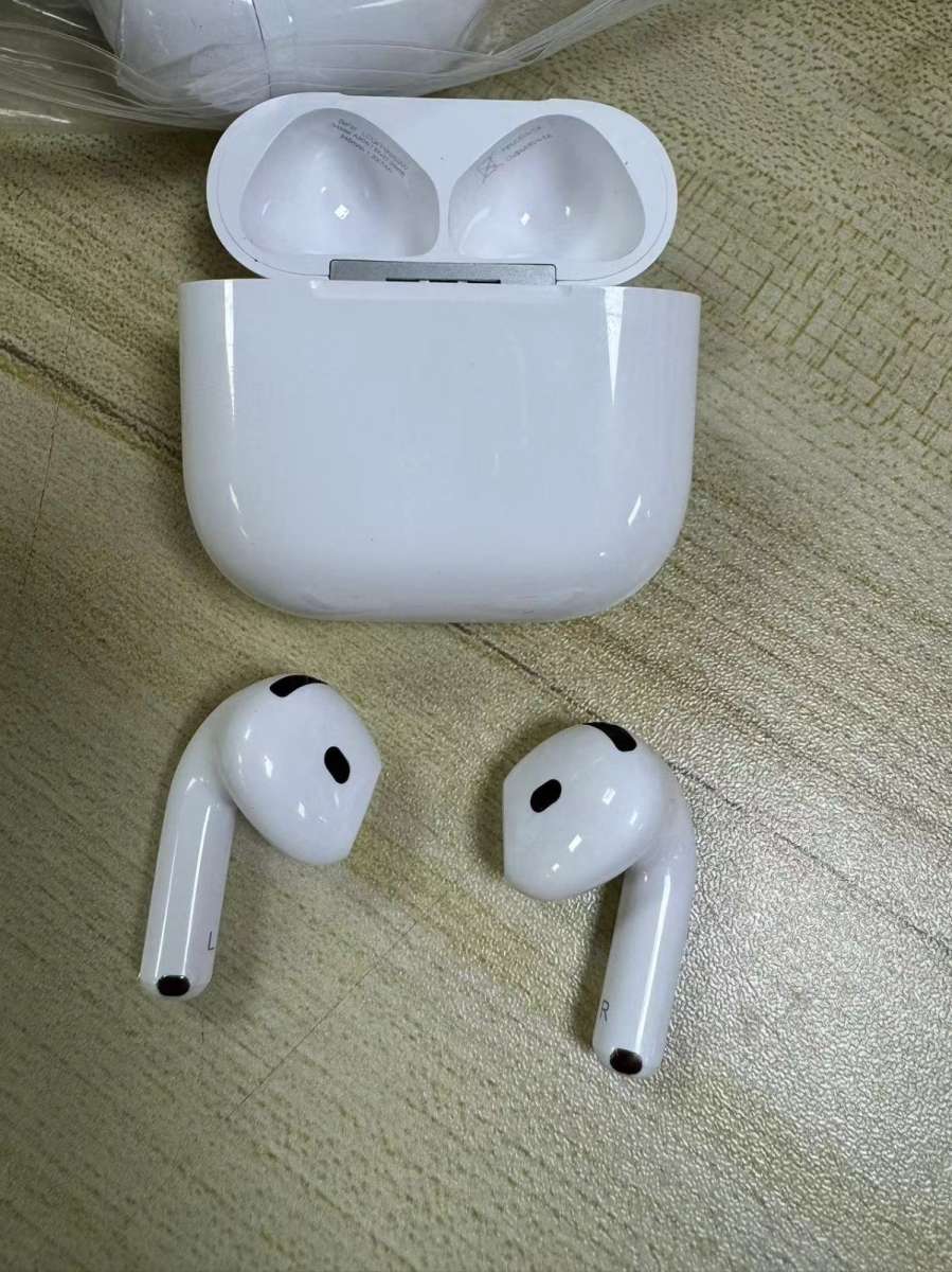 Airpods 4 anc Applecare