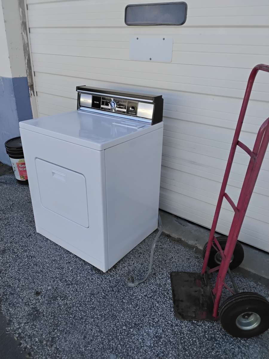 Sears Kenmore Heavy Duty Electric Dryer  Very Clean Like New