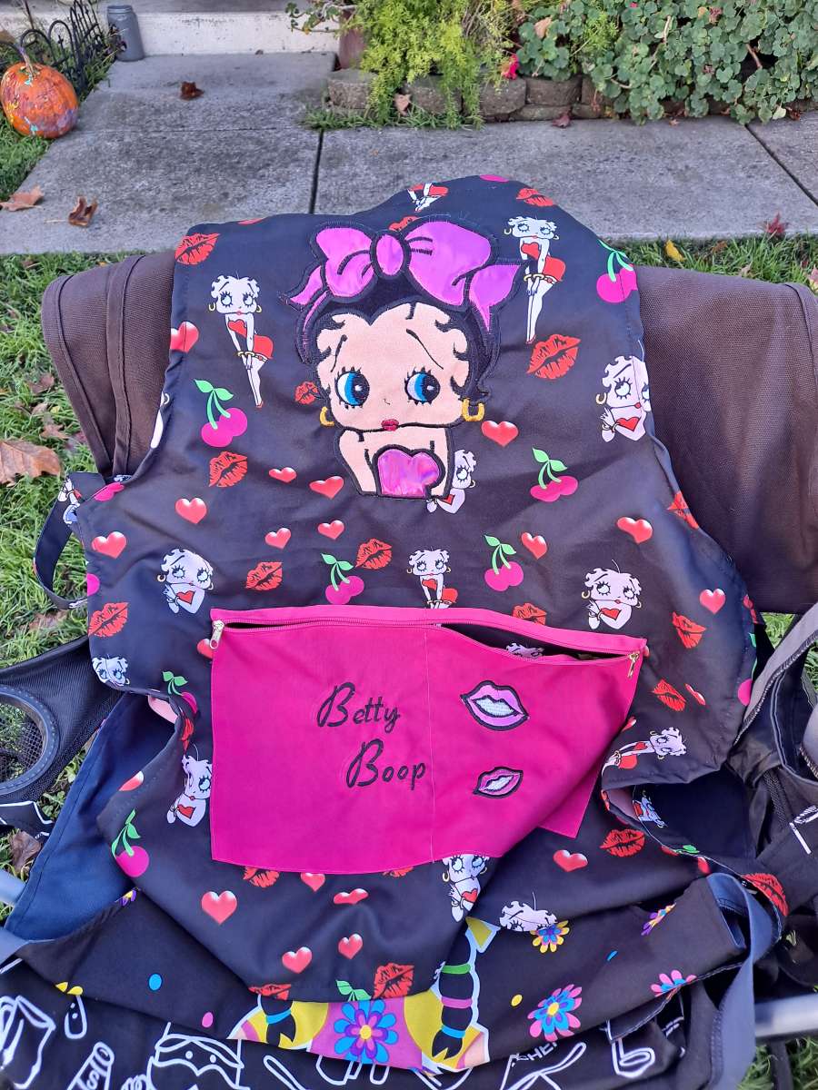 Mandiles echo a mano handmade aprons