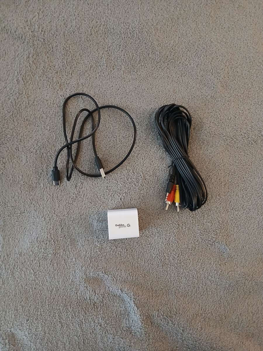 Data Frog SF2000 Handheld Game Station Console