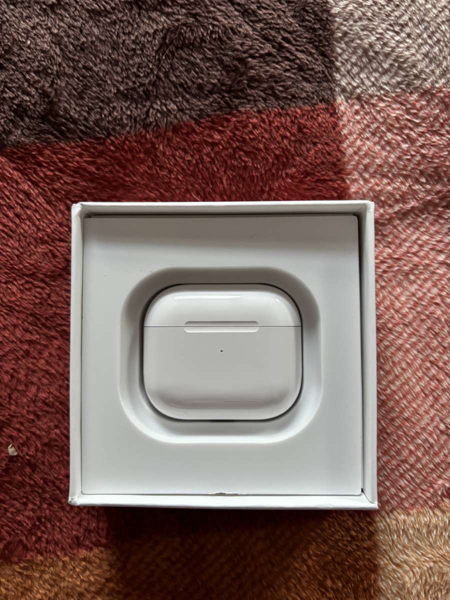 AirPods gen 3s unused