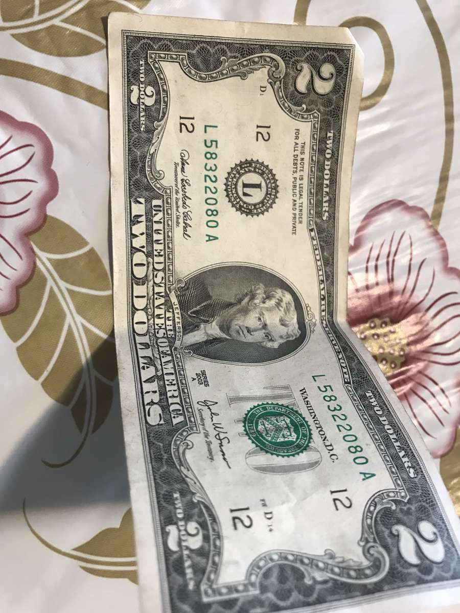 2 Dollar Bills