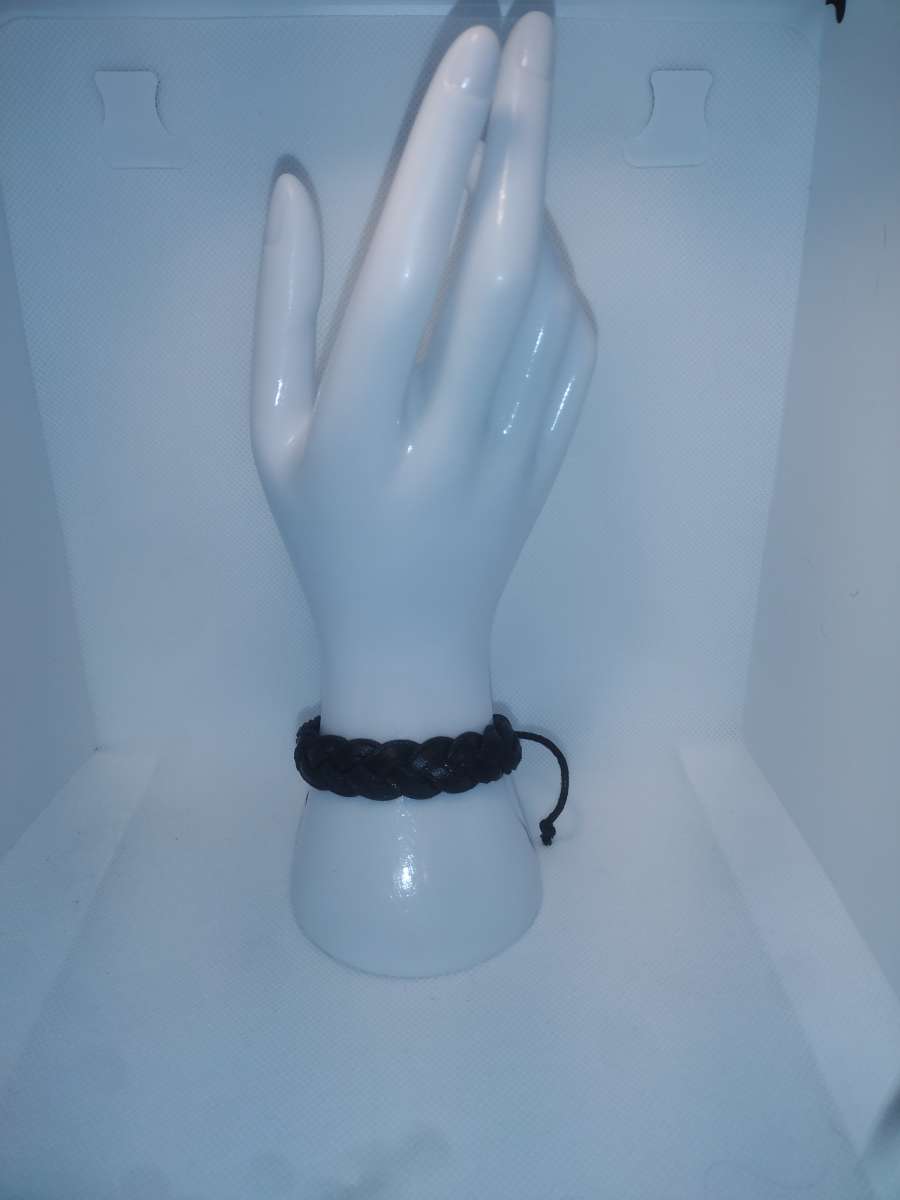 Faux Leather Bracelet braided black