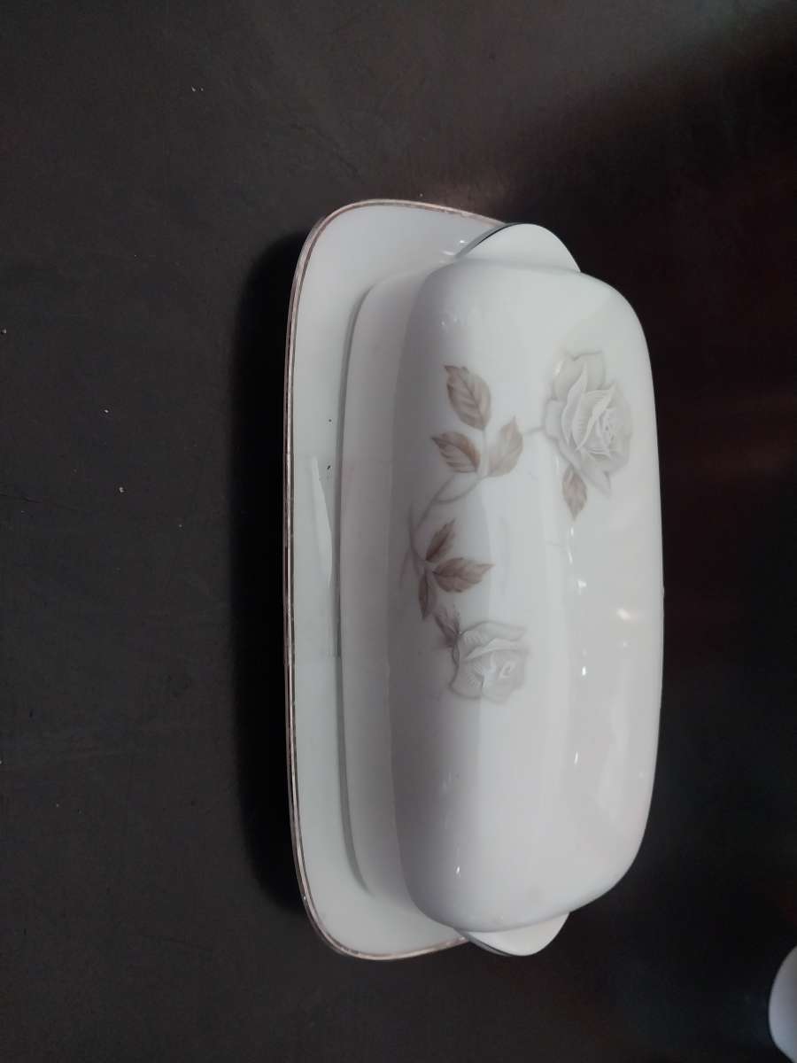 Noritake china Dinner set