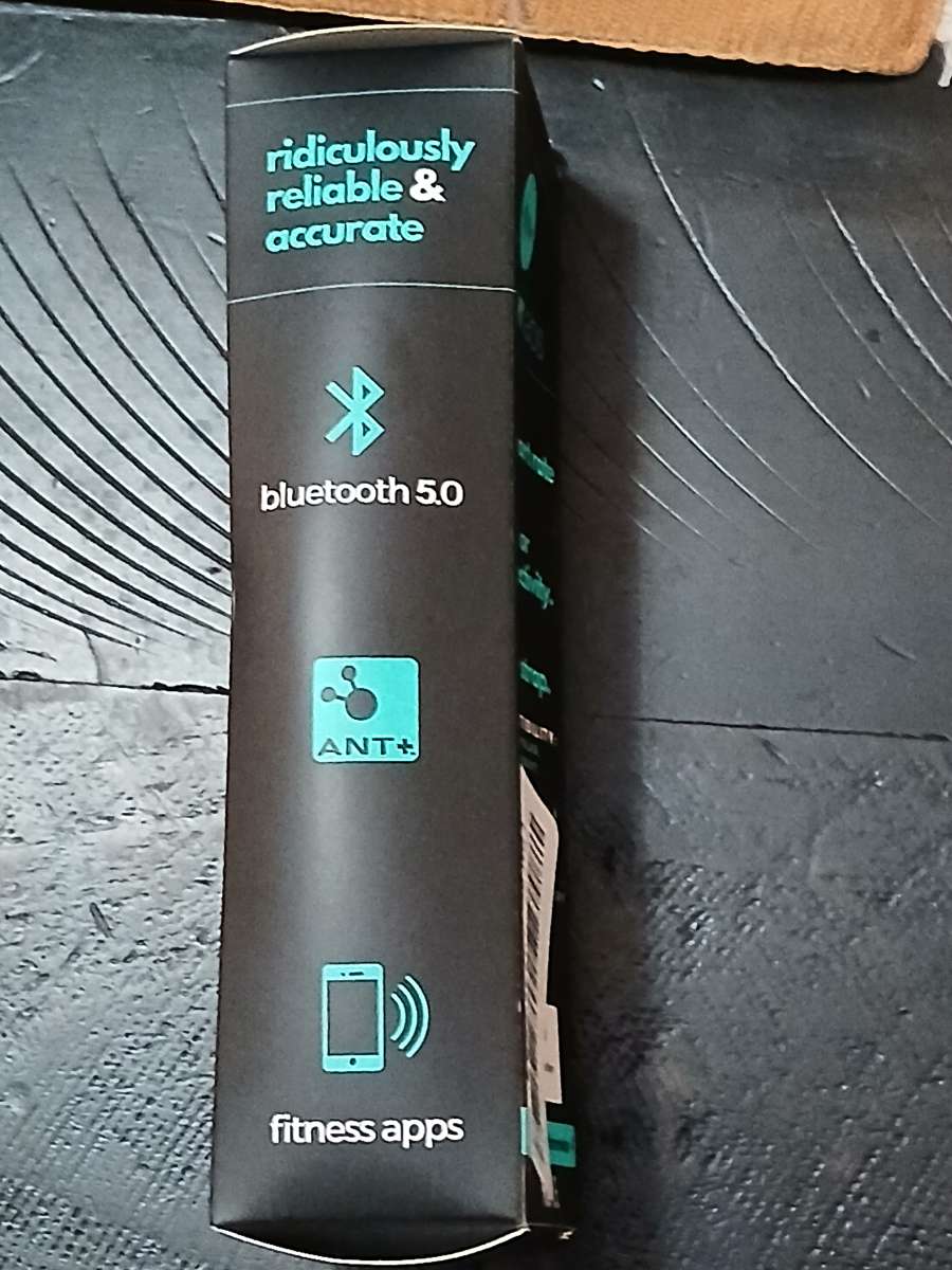 Heart rate monitor armband