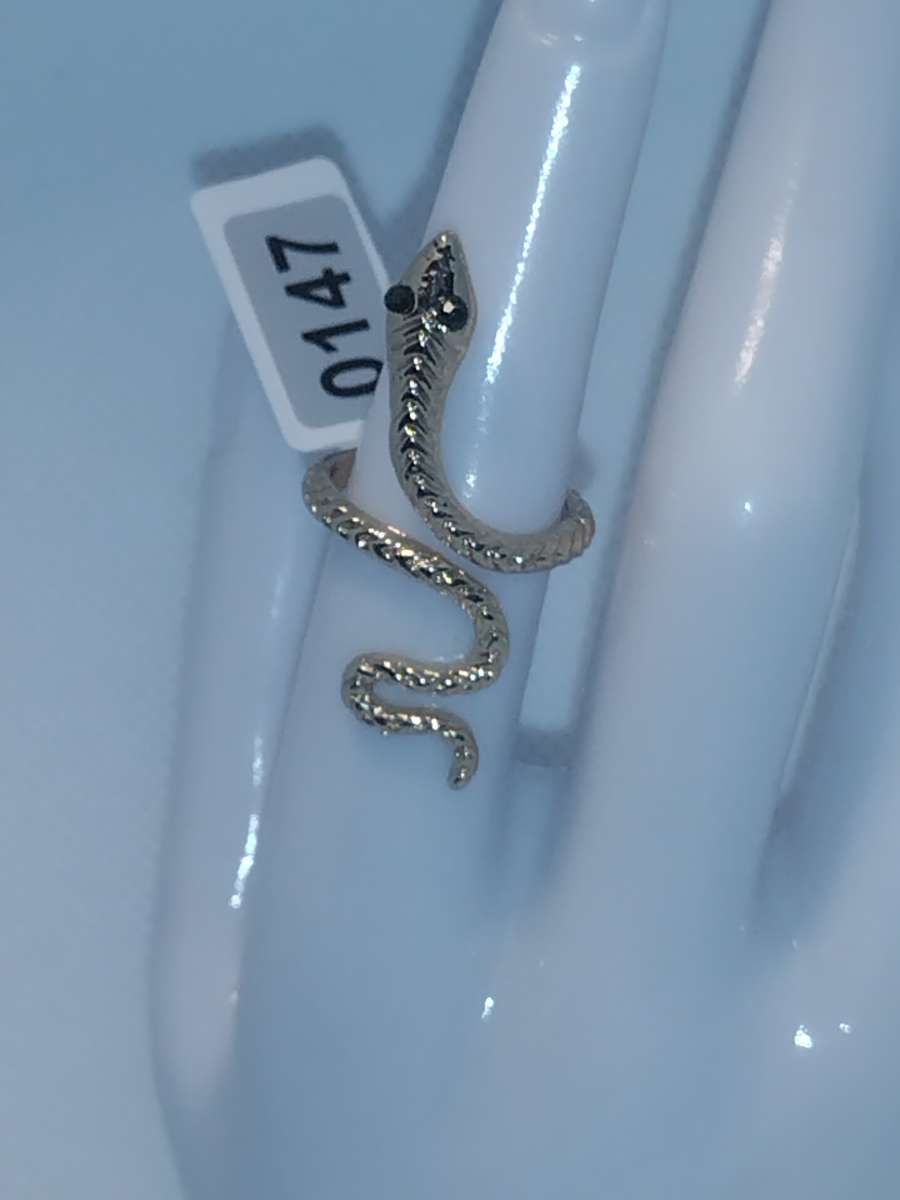 Snake Eyes Chic Rhinestone ring