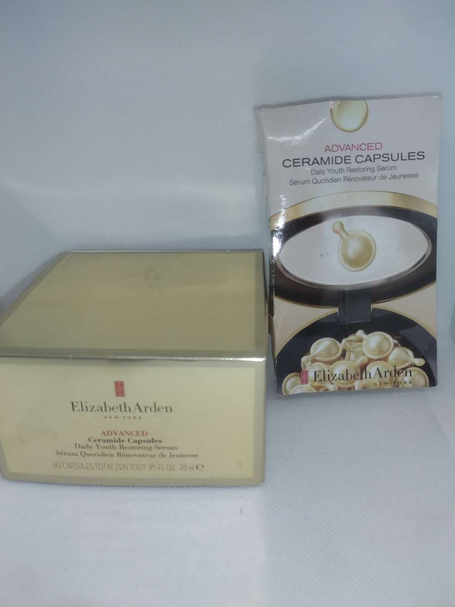 Elizabeth Arden Advanced Ceramide Capsules