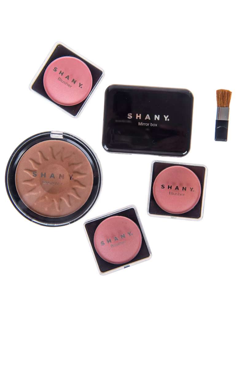 Shany carry all trunk Makeup