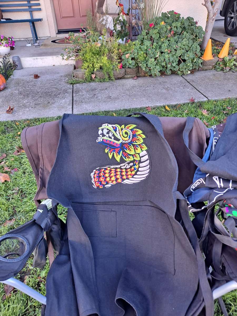 handmade aprons mandiles echo a mano