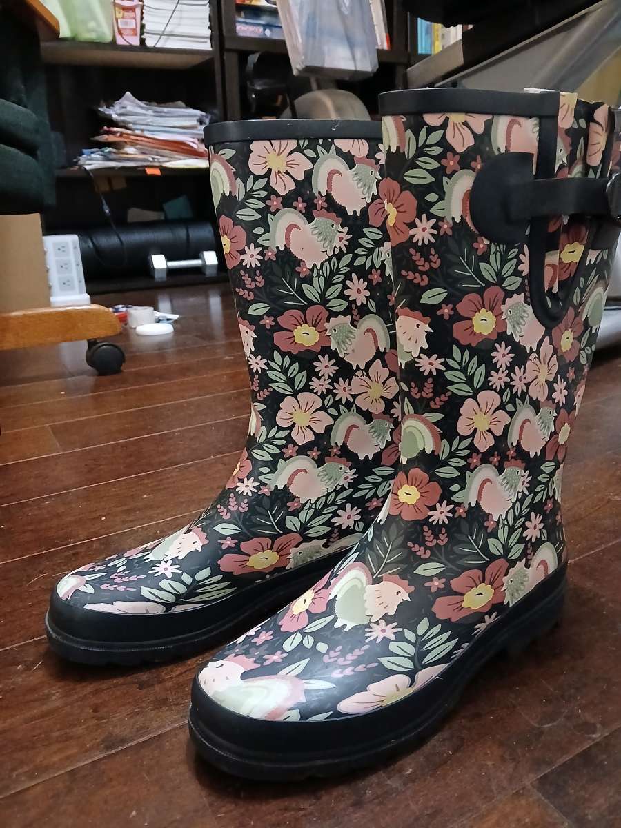 Western Chief rain boots size 8