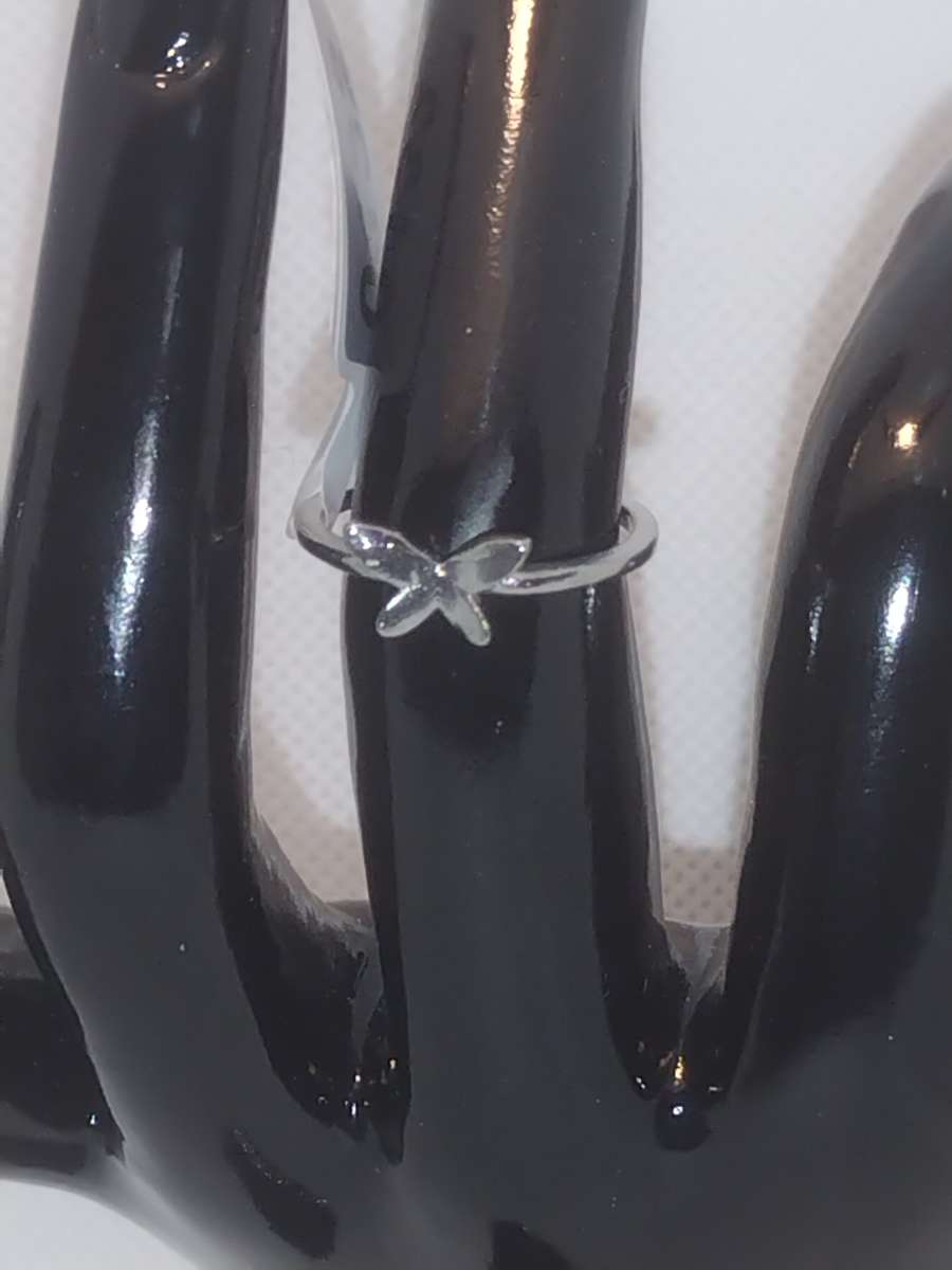 Butterfly Retro Geometric Ring