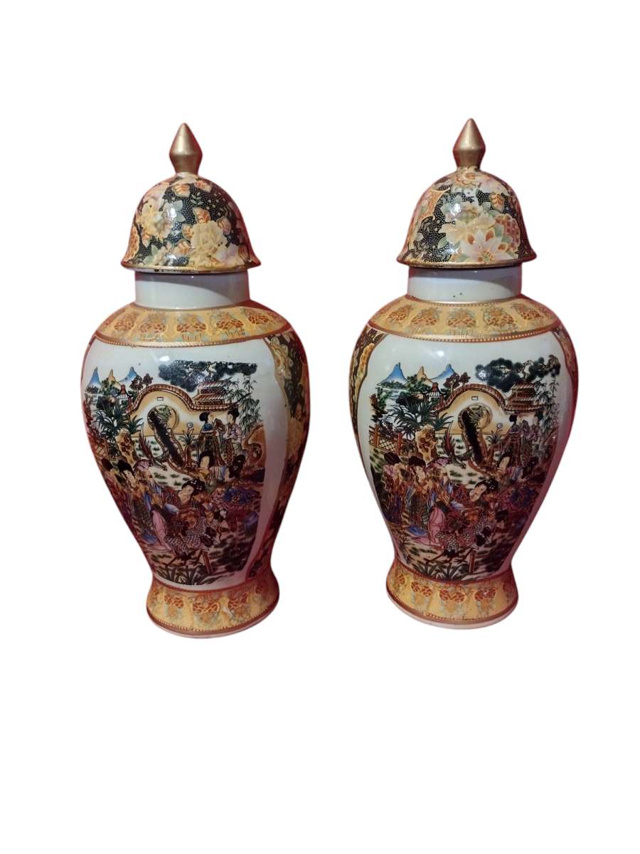 pair of large beautiful Chinese or Japanese vases