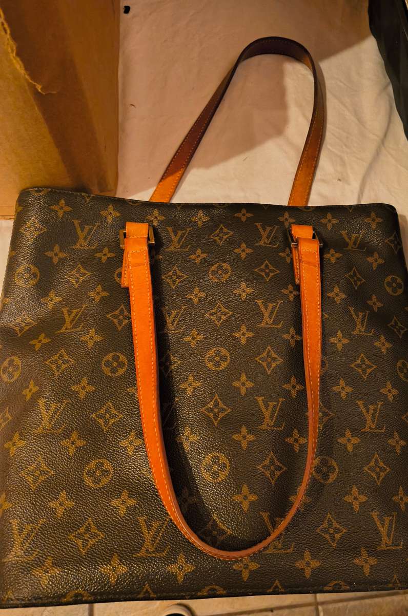 Louis Vuitton Vintage Handbag