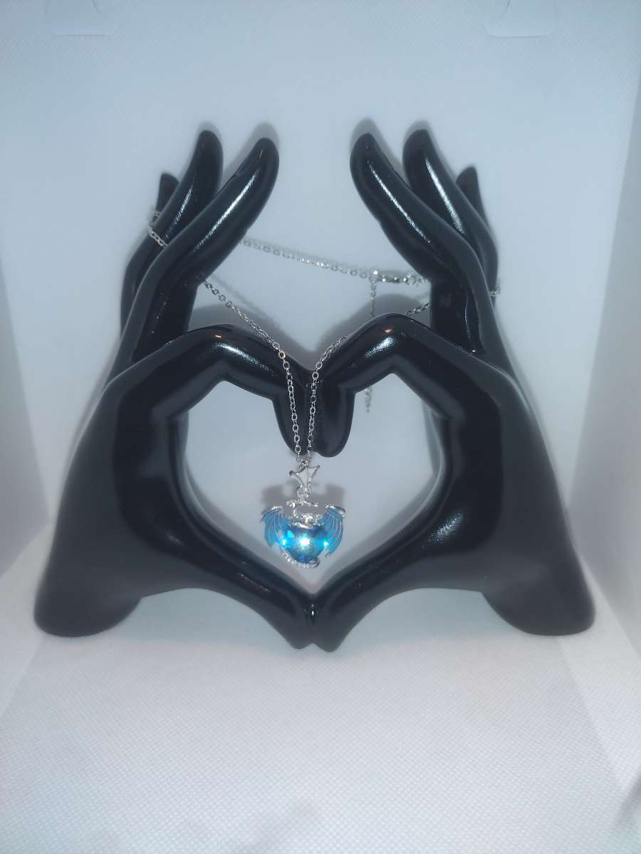 Dragon Heart Rhinestone Necklace Blue