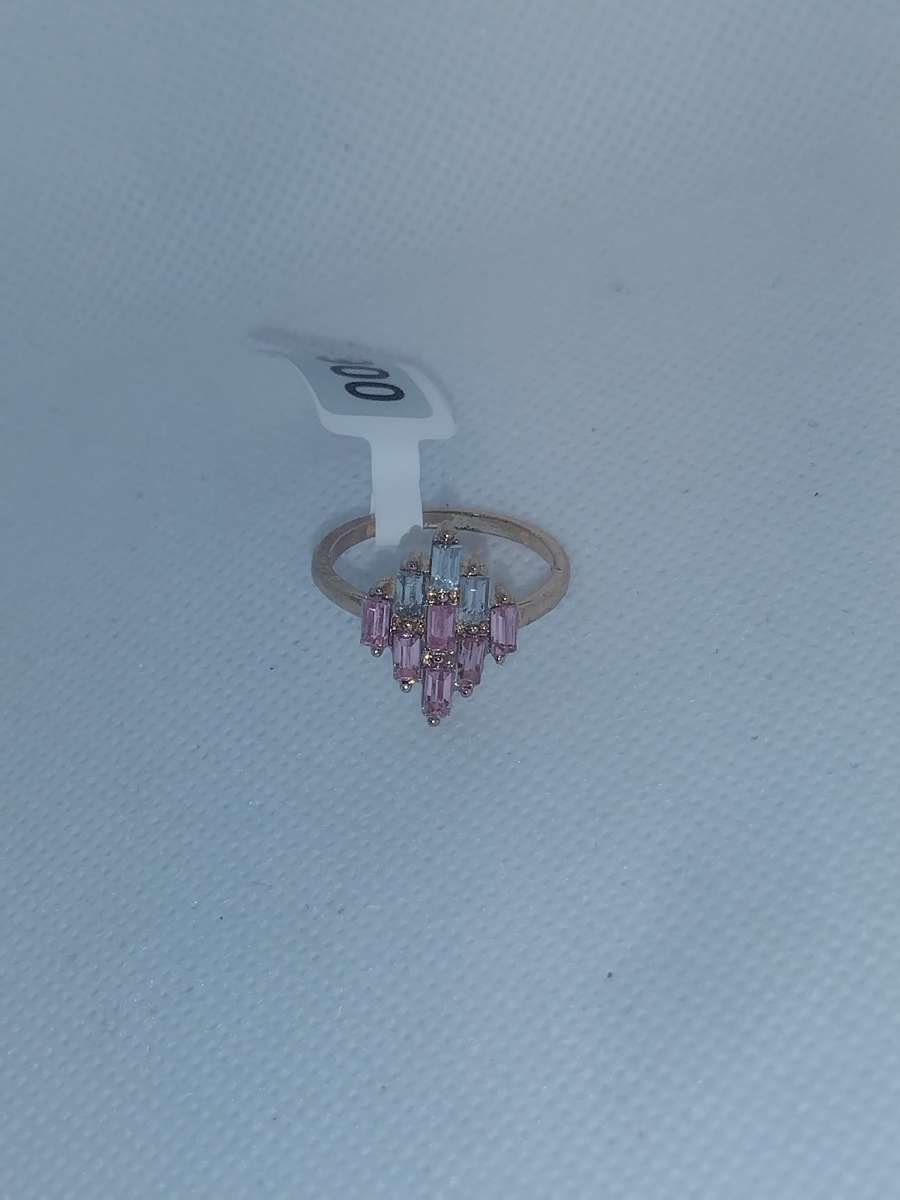 Pink White Diamond Chic Rhinestone Ring