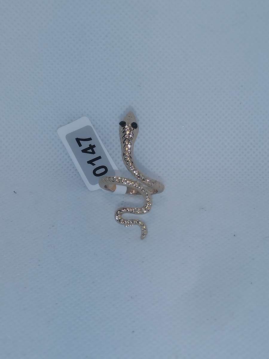 Snake Eyes Chic Rhinestone ring