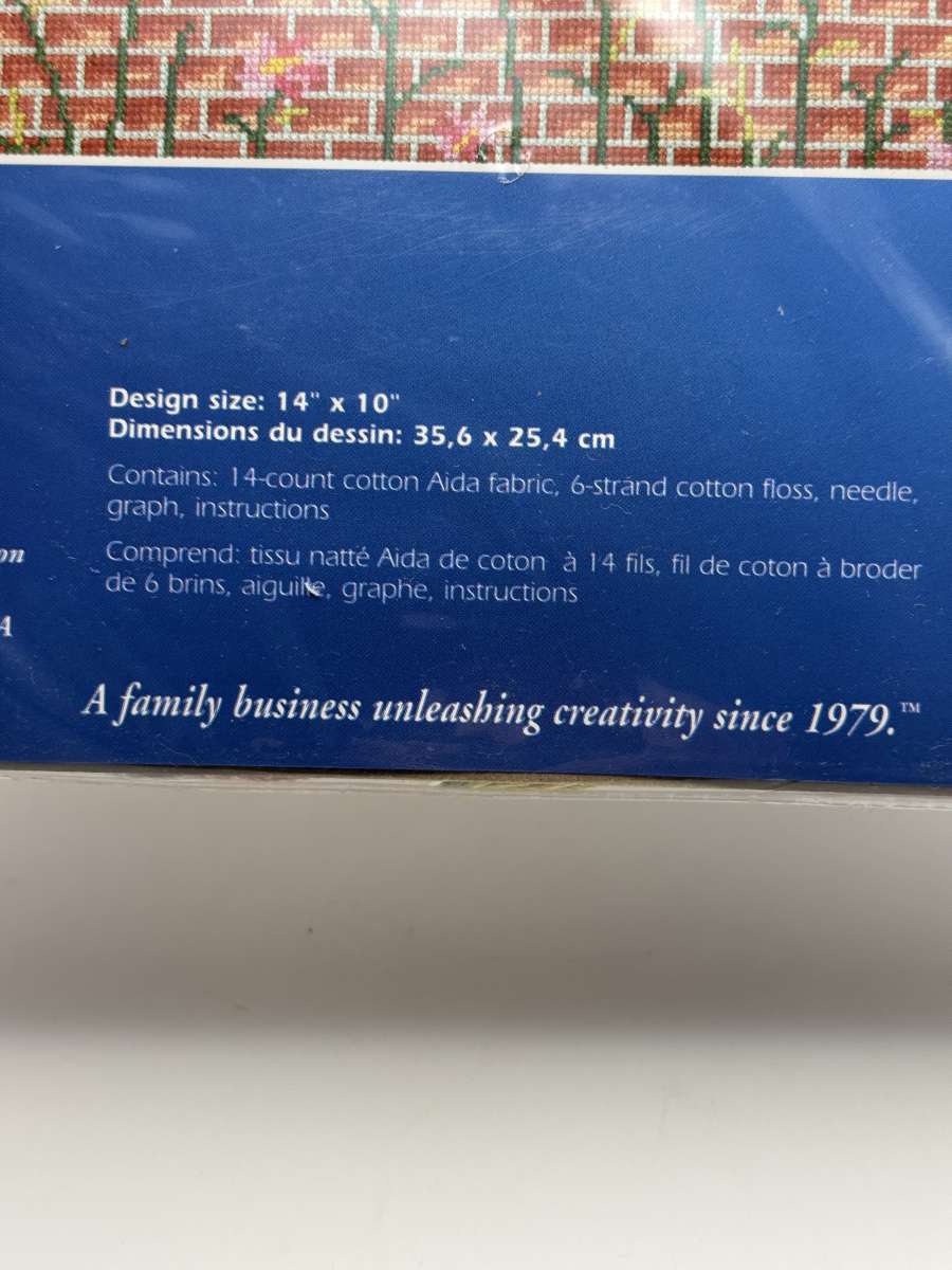 1048PSS Janlynn 21128  Best Friends  Counted Cross Stitch