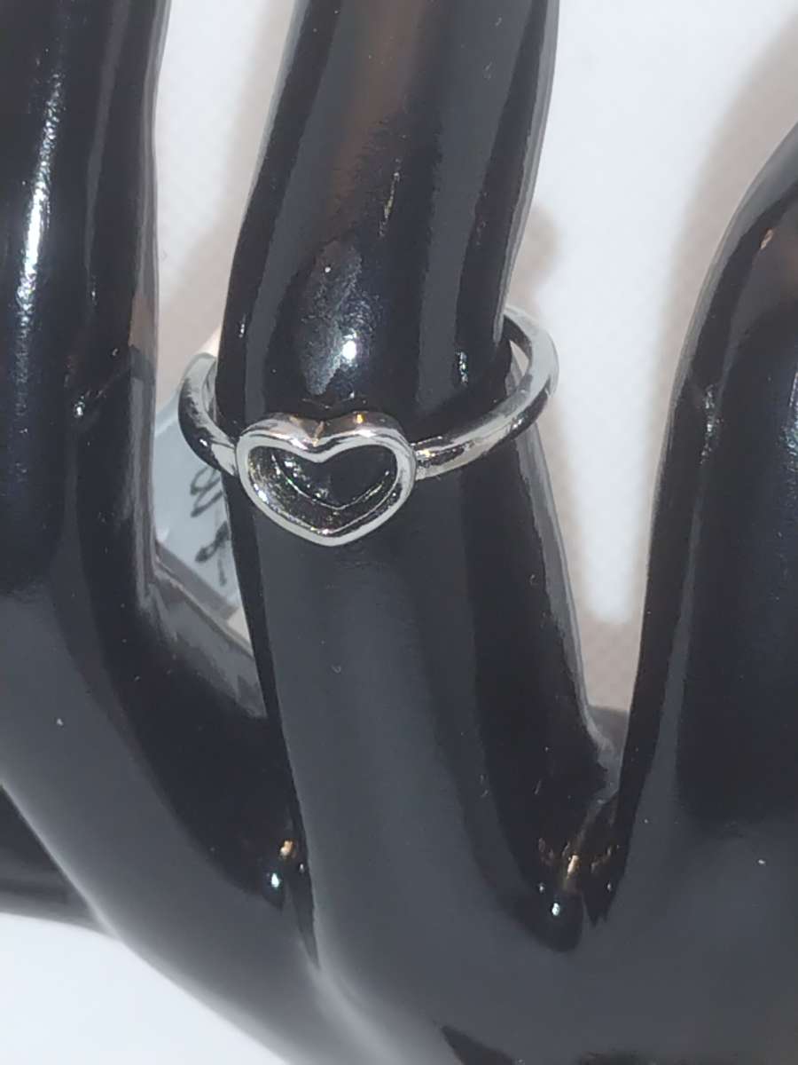 Open Heart Retro Geometric Ring