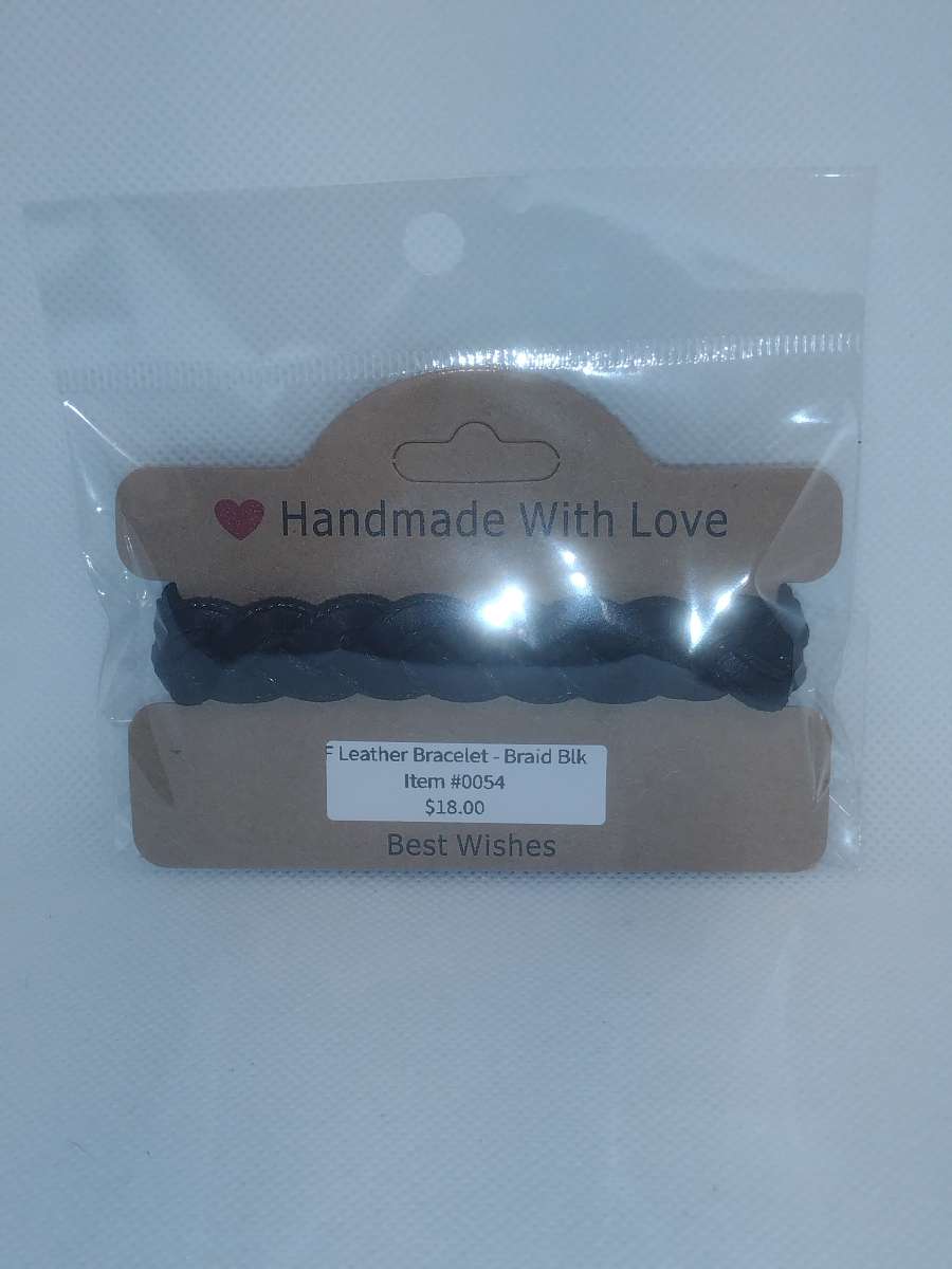 Faux Leather Bracelet braided black