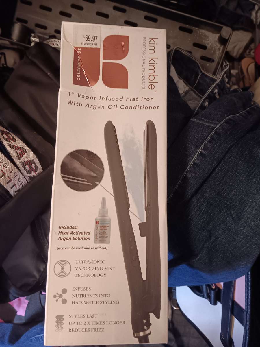 Kim Kimble professional products  Flat Iron
