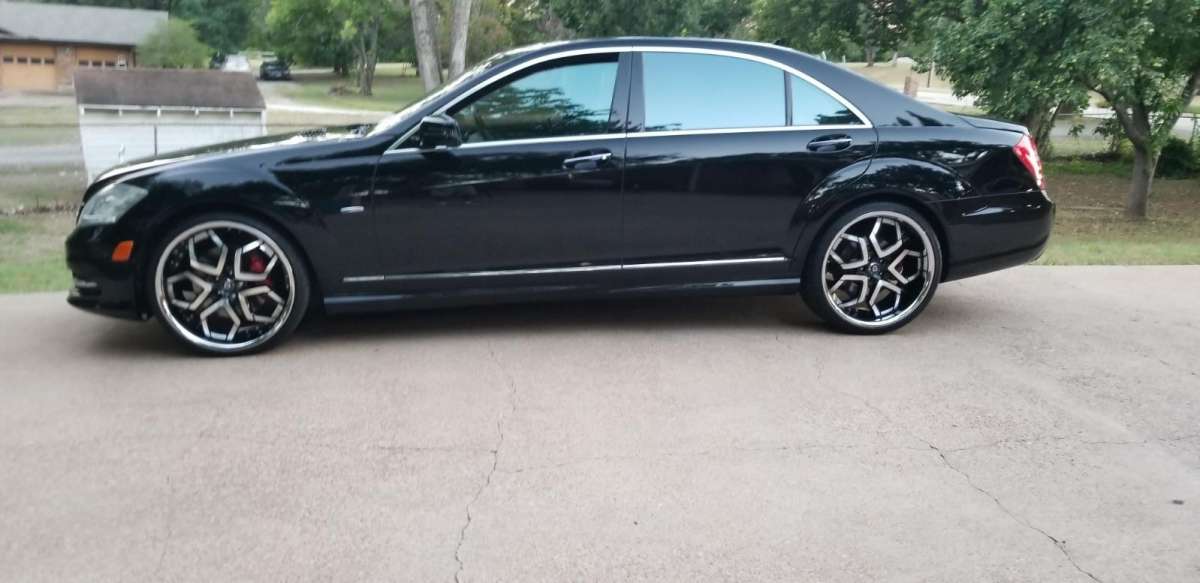 22 inch rims with tires