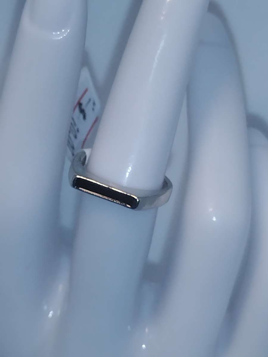 Black Rectangle Retro Geometric Ring