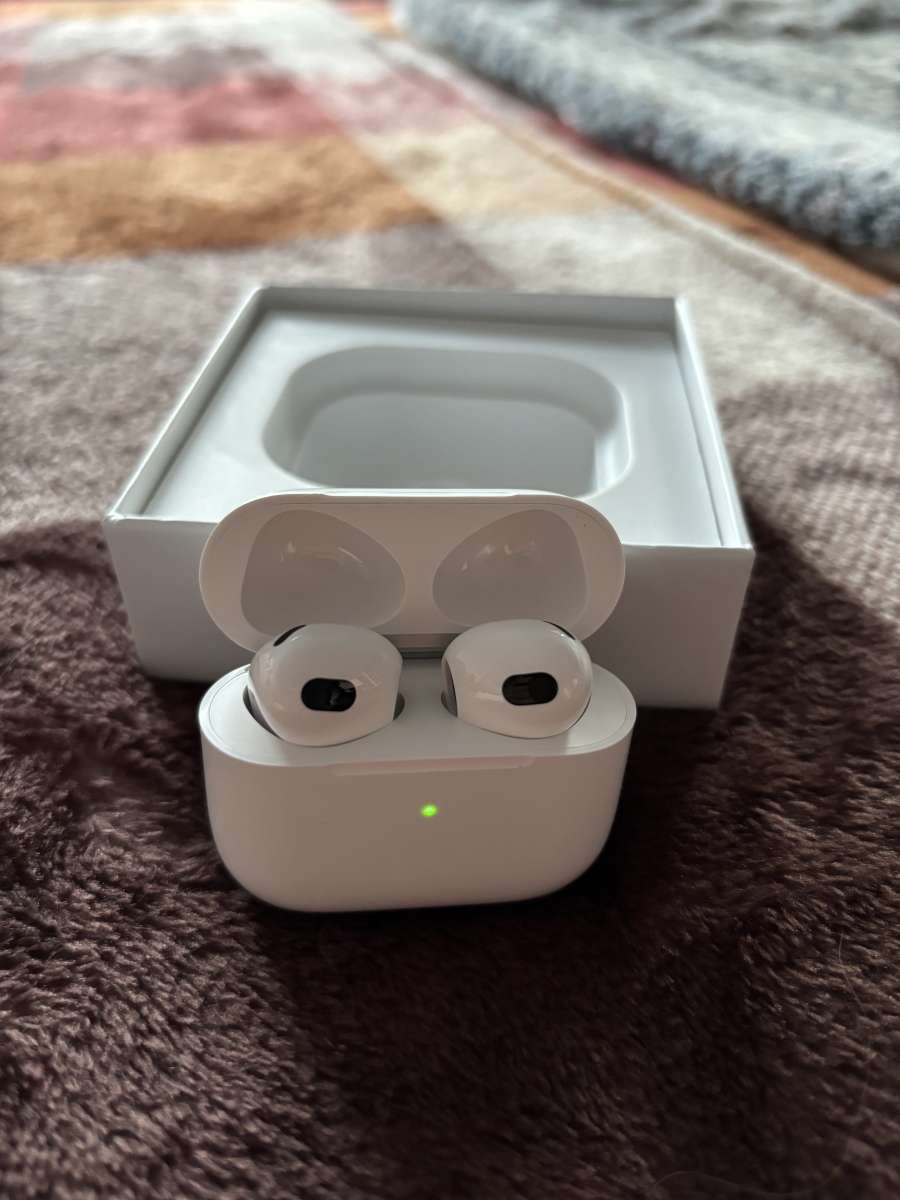 AirPods gen 3s unused