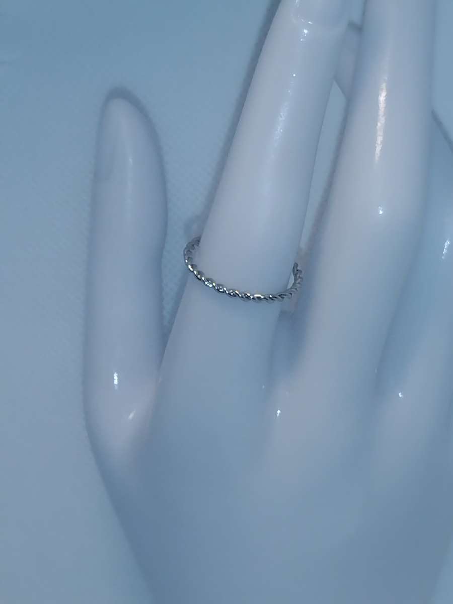 Braided Retro Geometric Ring