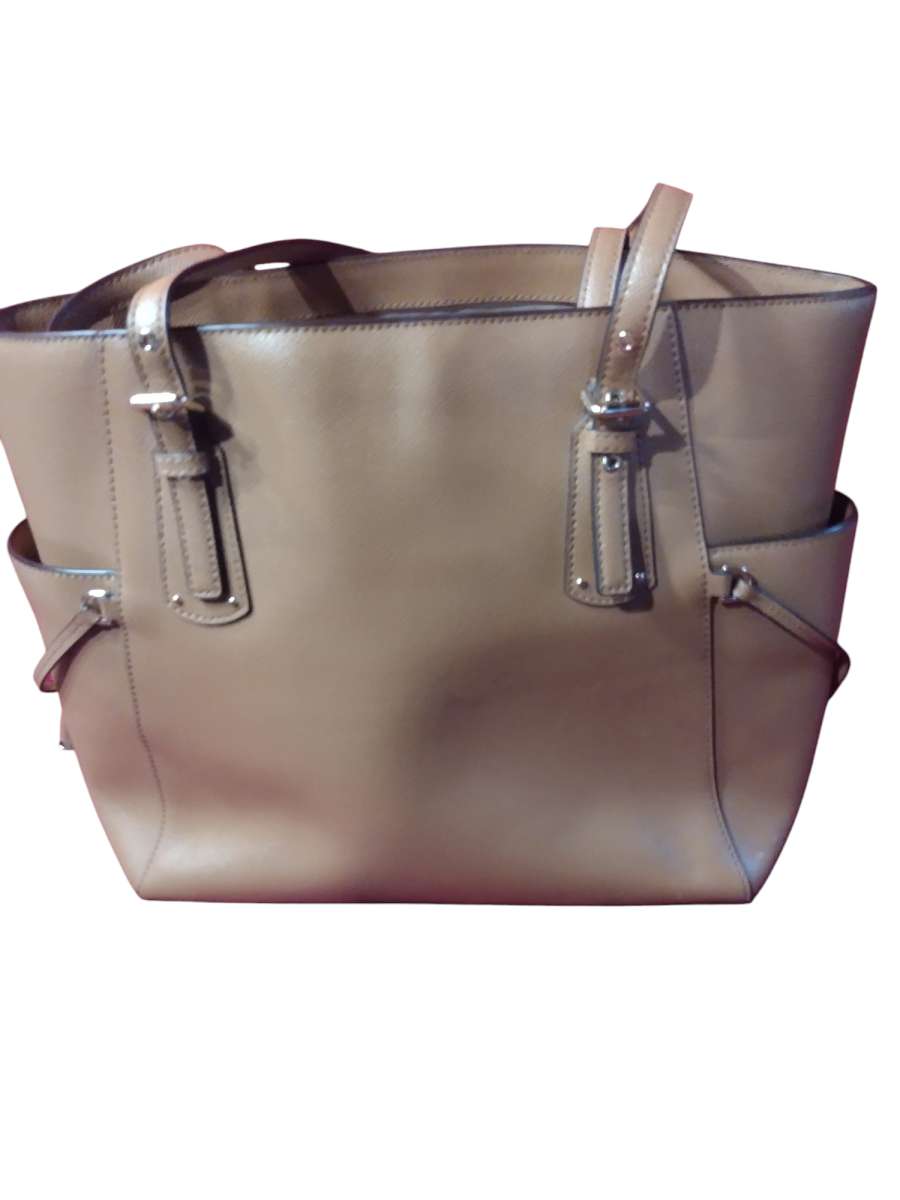 tan Michael kors purse