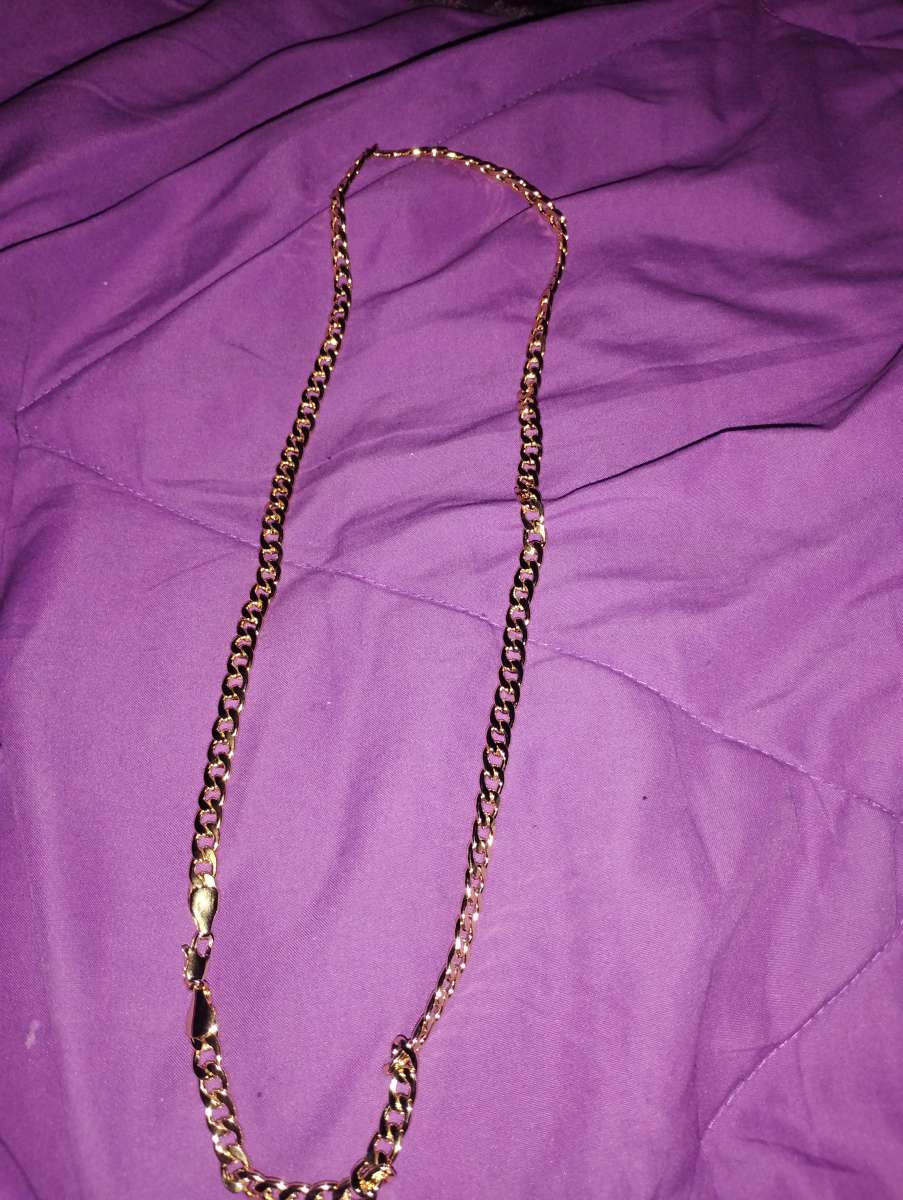 neckless with ring size 10