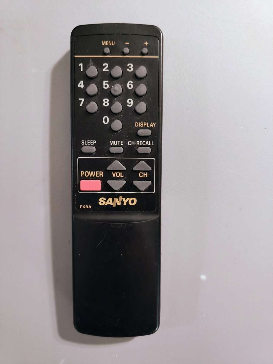 Sanyo TV and Entertainment Center Bundle