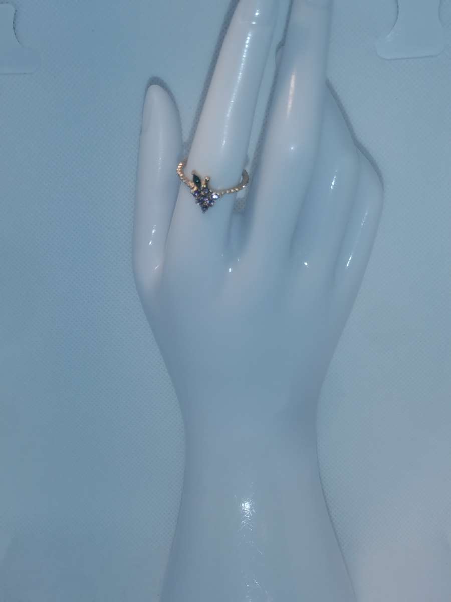 White Grape Chic Rhinestone Ring