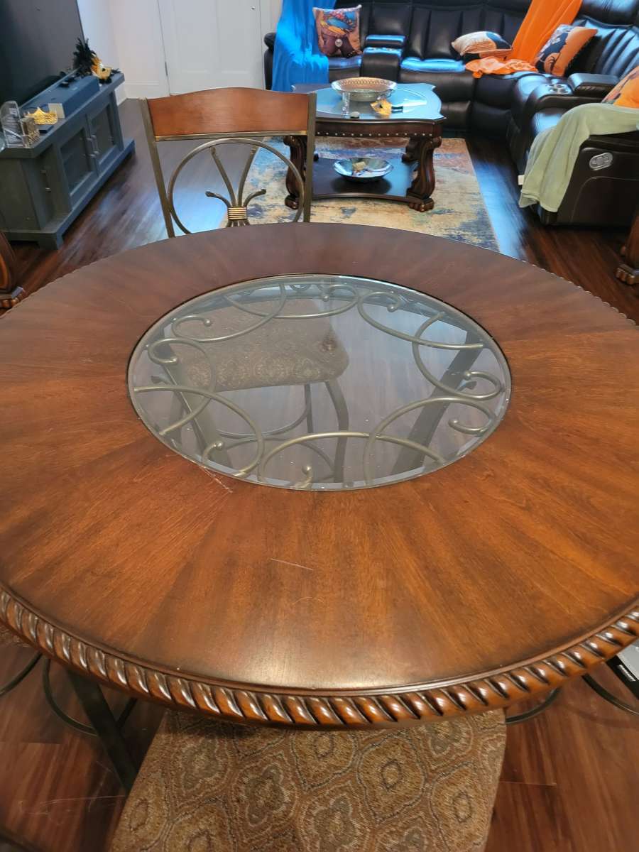 dinner table