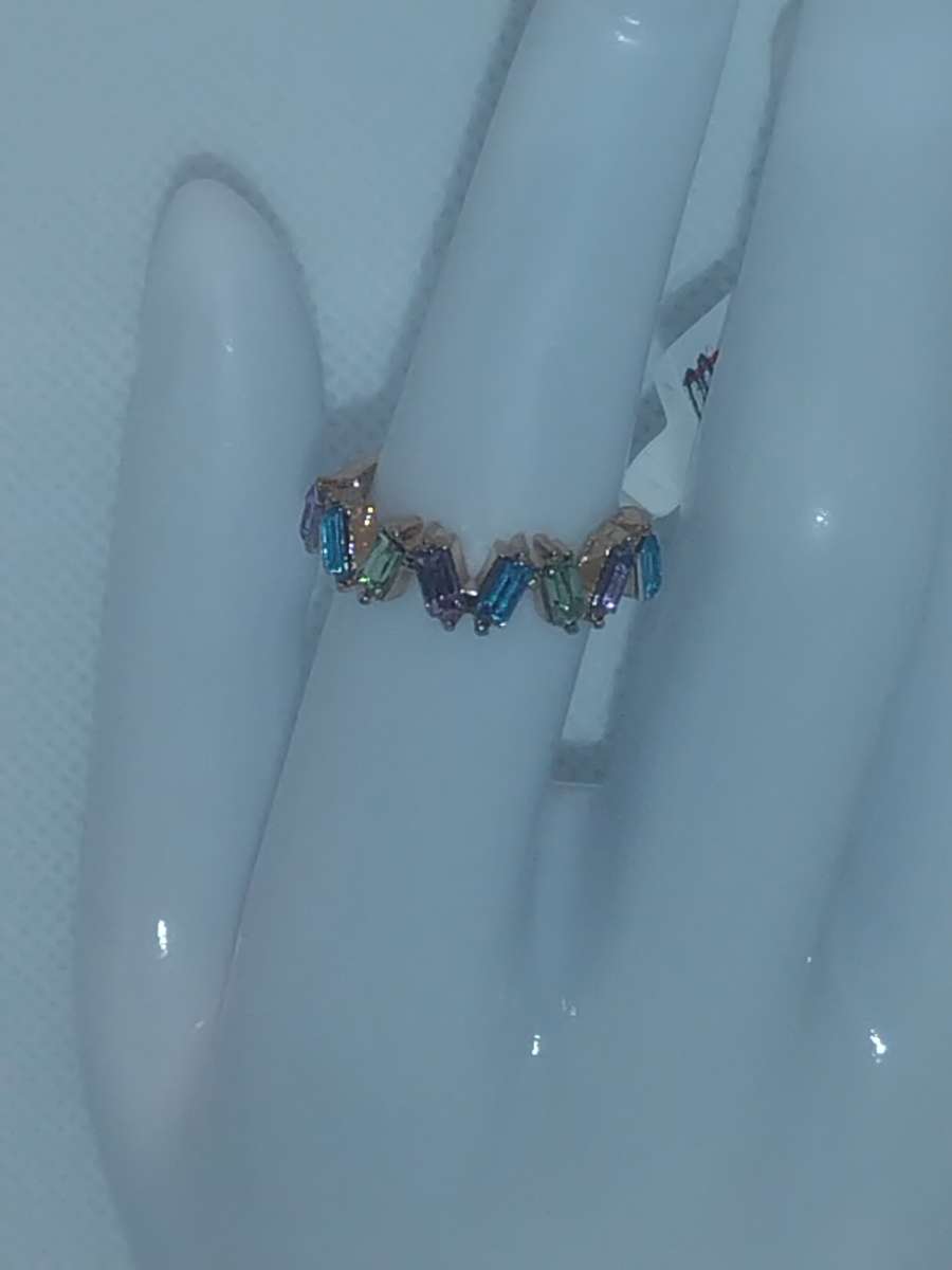 Multi Color Vs Chic Rhinestone Ring
