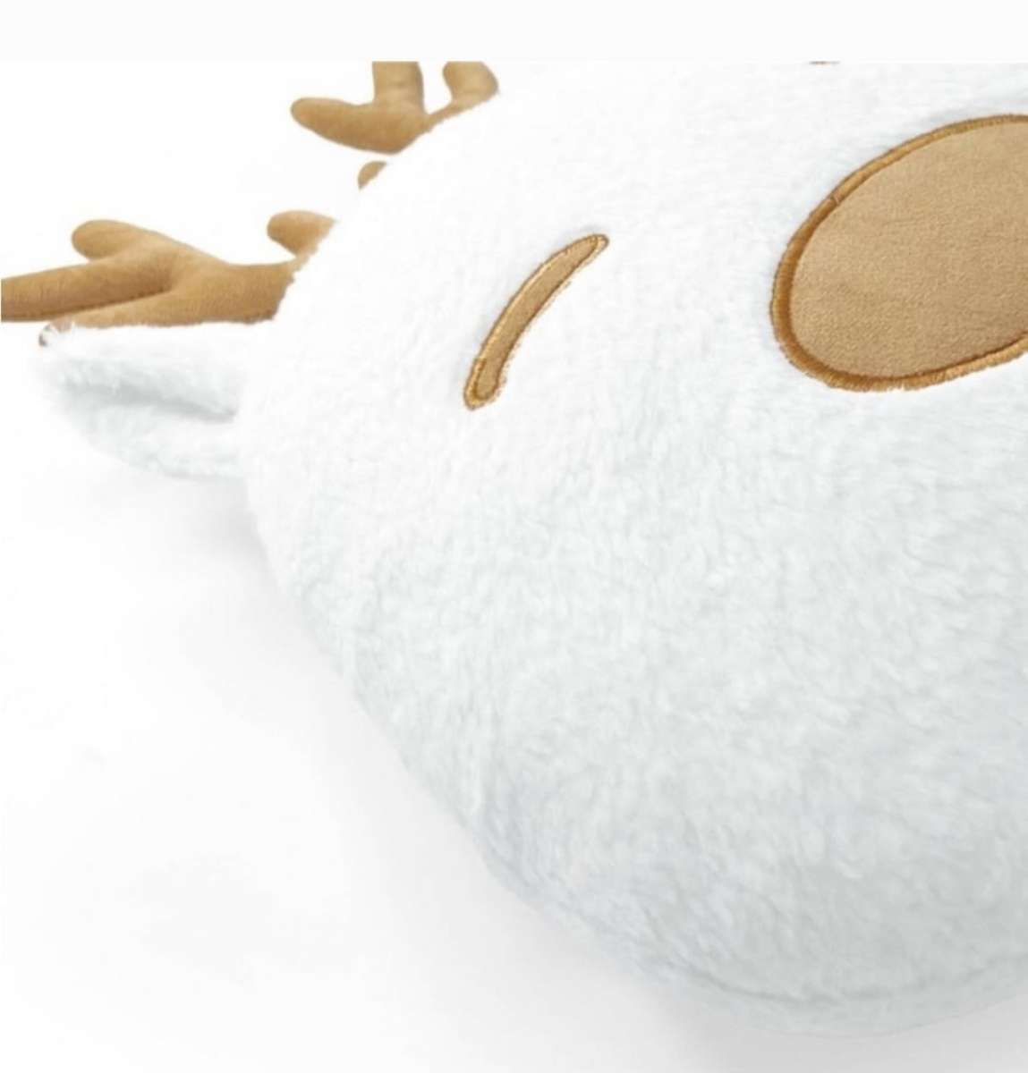 Target bullseyes playground christmas reindeer pillow 14H