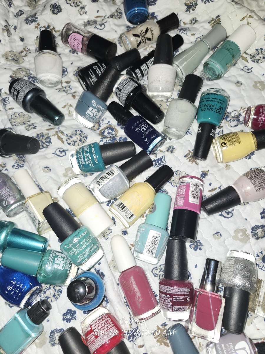 over 100 bottles of fingler nail polish