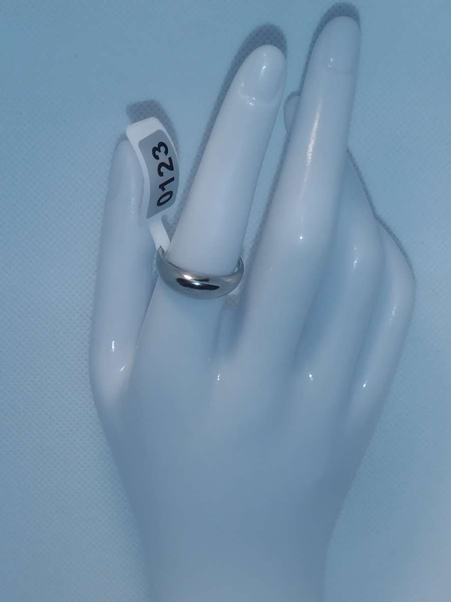 Dome Style Retro Geometric Ring