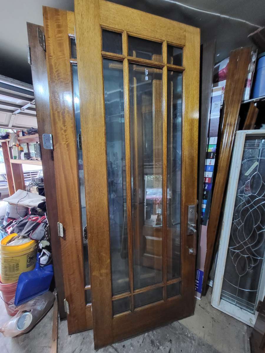 Mahogany Solid good front doble door 72x95 asking for price