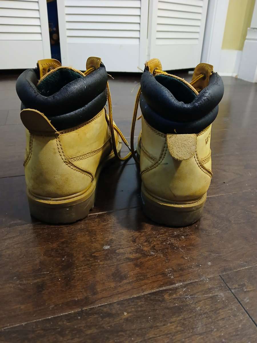 Brahma Steel Toe Waterproof Oil  Slip Resistant EH Size 8