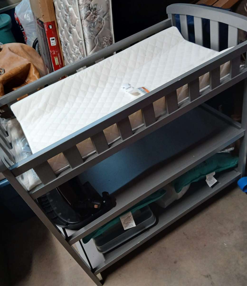 Changing Table With Mat