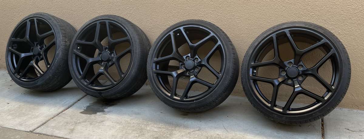 Ford Mustang Wheels with Tires