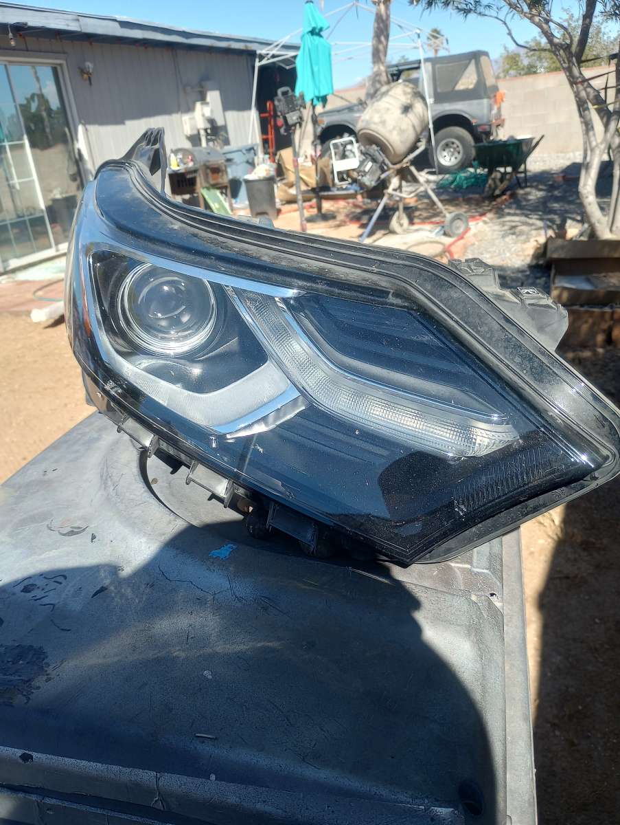 2018 to 2021 Chevy equinox headlights and fog lights