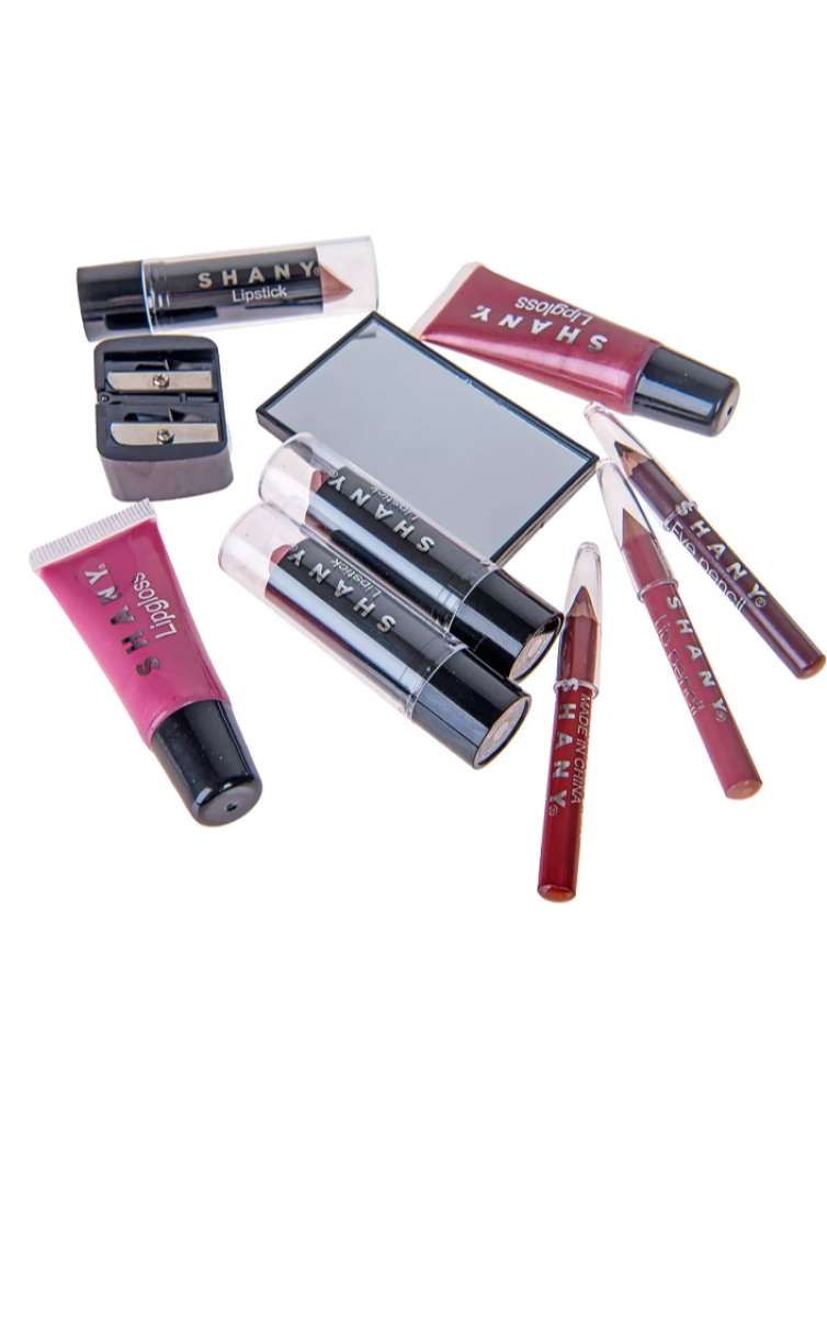 Shany carry all trunk Makeup