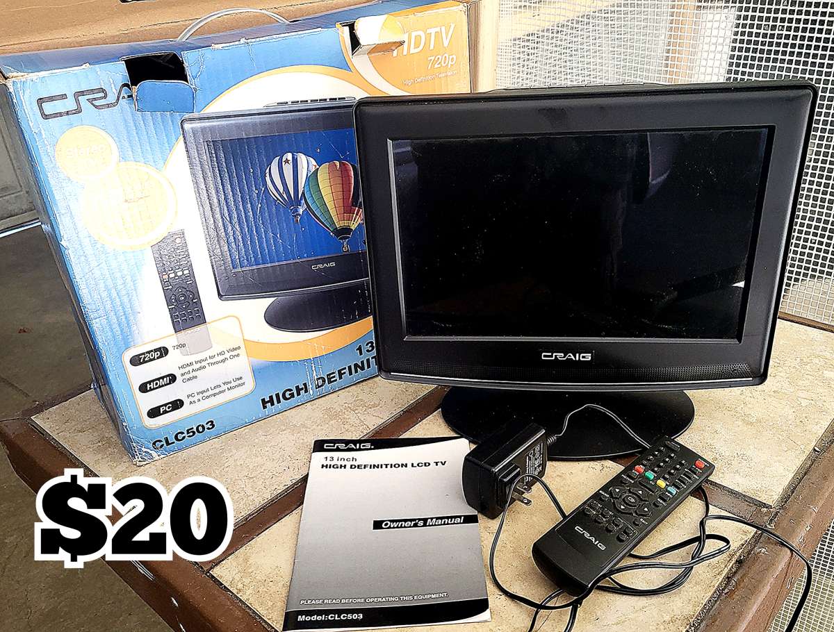 Craig 13 inch  portable ac  DC and battery powered