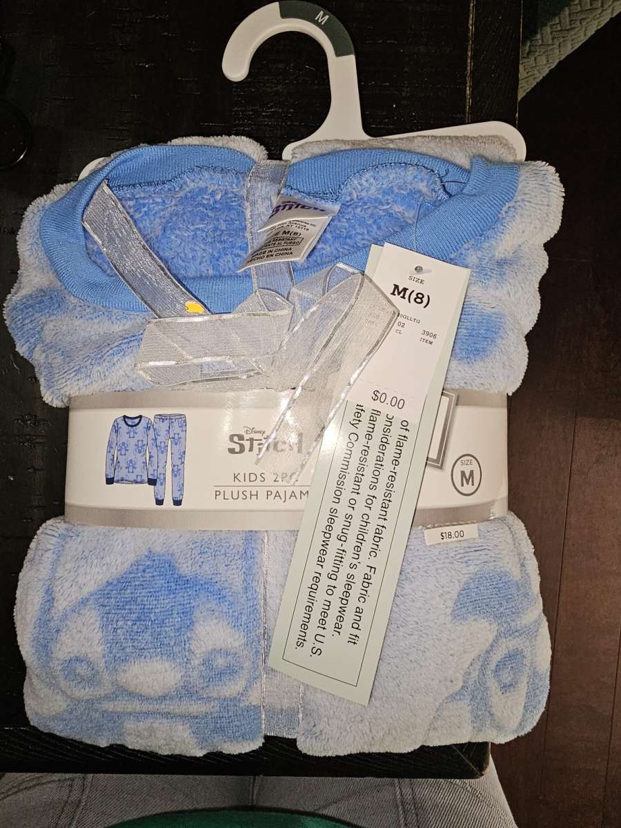 Disney Stitch kids pijamas size 8