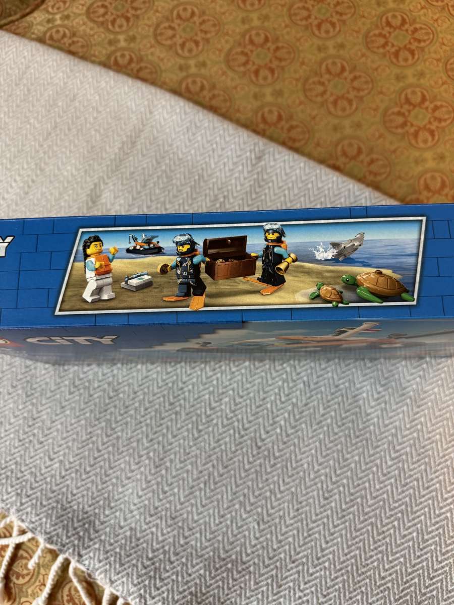 2005AMTT New Lego 60377 City Explorer Diving Boat Building S