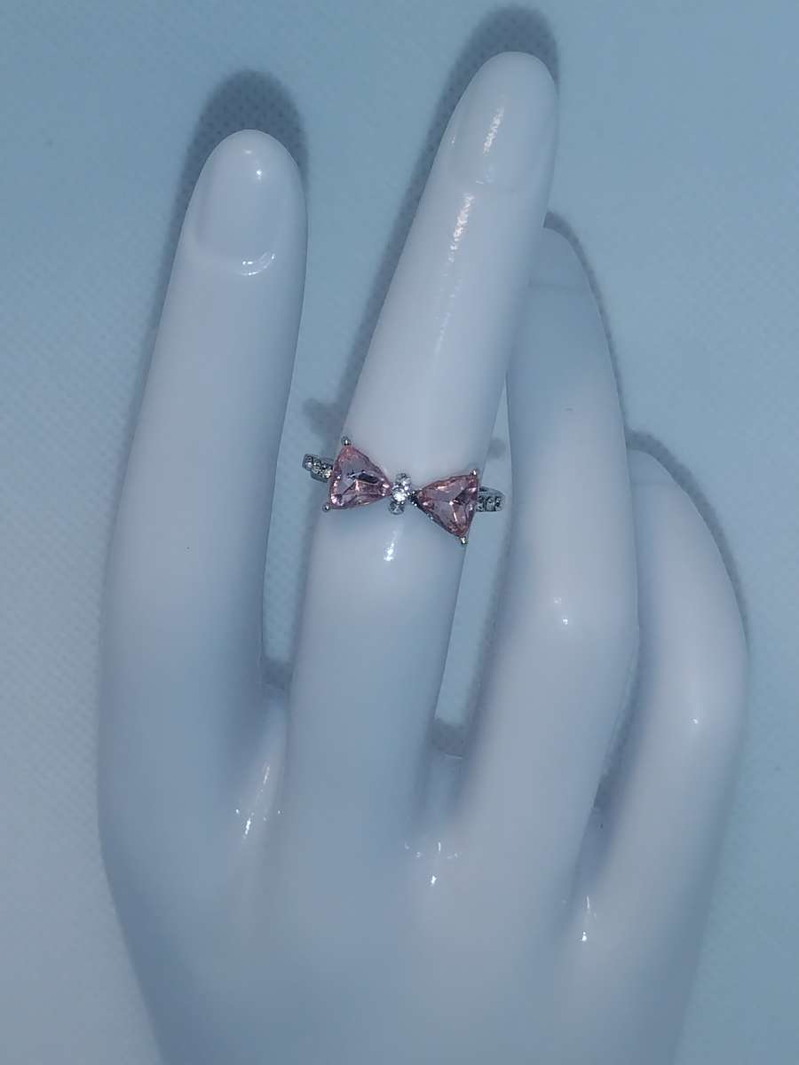 Pink Bow Ring