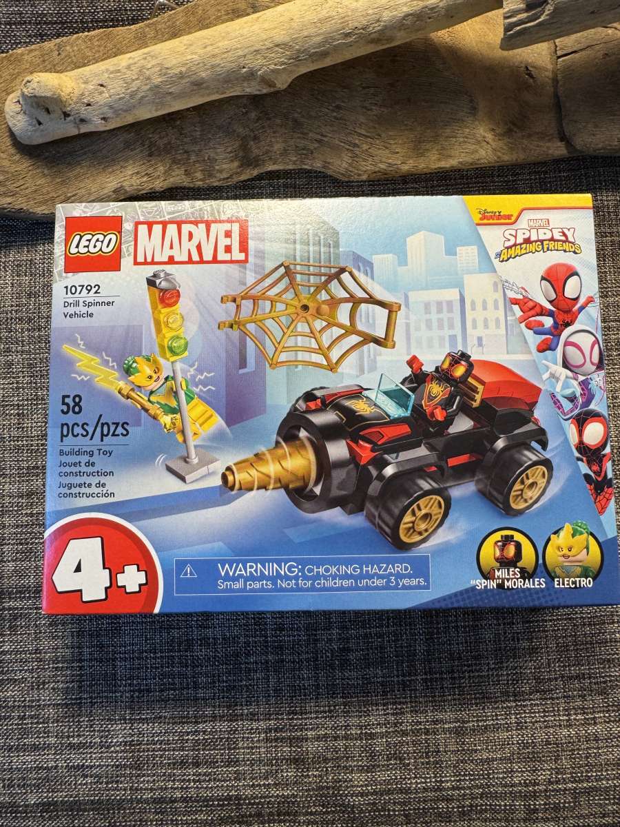 2004PTTT LEGO Marvel Drill Spinner Vehicle 10792 New Sealed