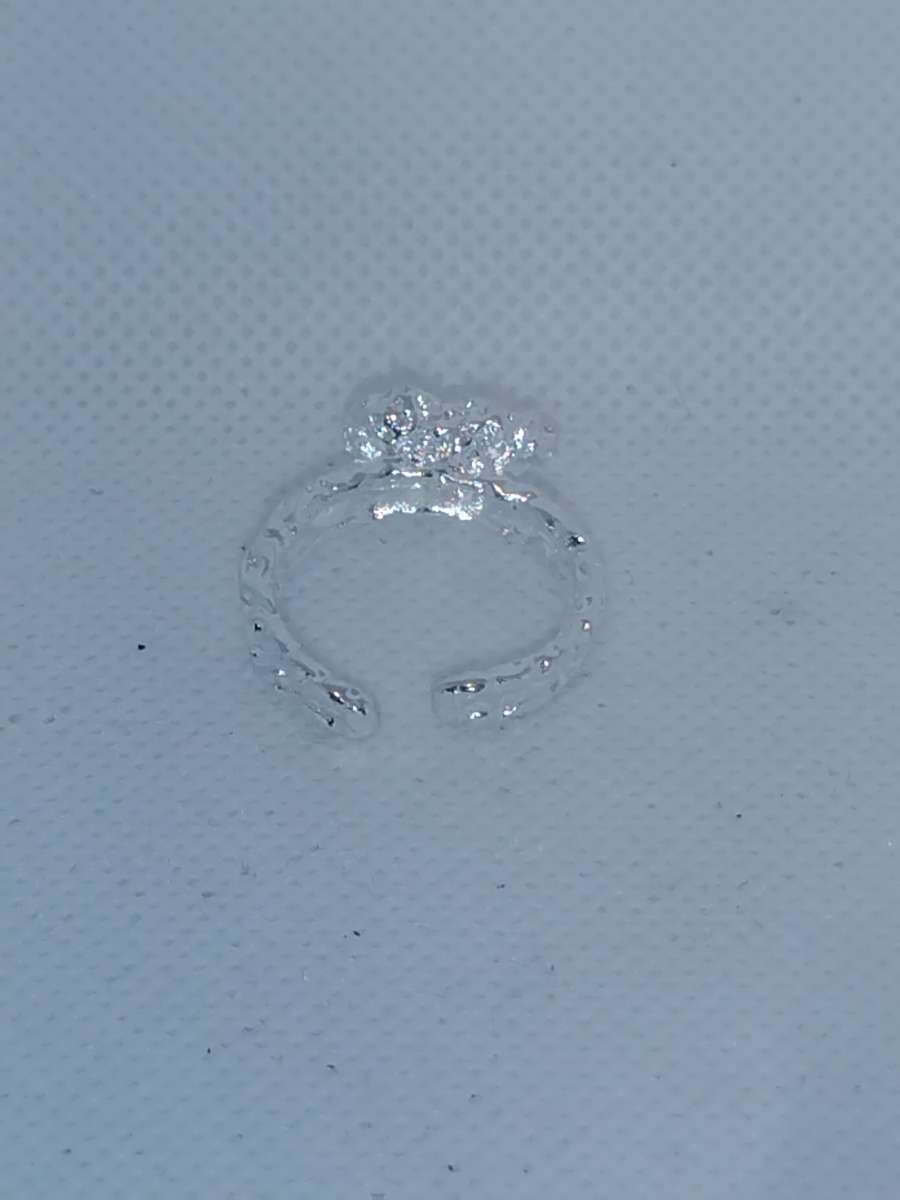 Sparkling Heart Ring
