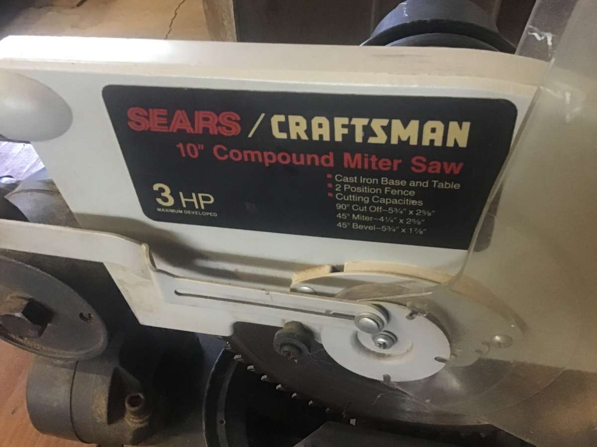 Sears Craftman compound miter saw